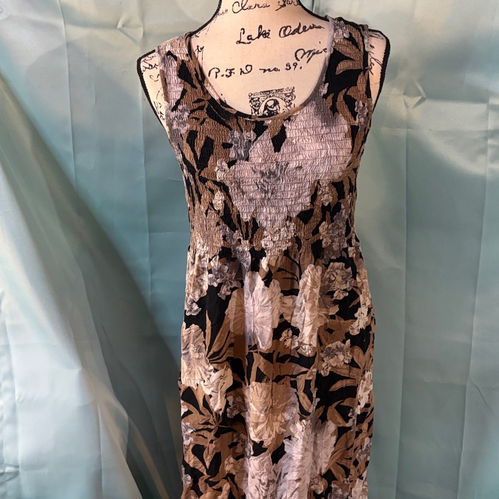 Croft & Barrow Shirred Summer Dress sz M boho summer or southwestern vibe - Picture 2 of 6